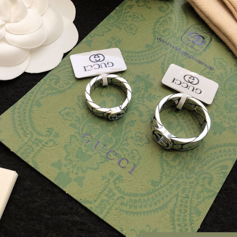 G*u*i rings